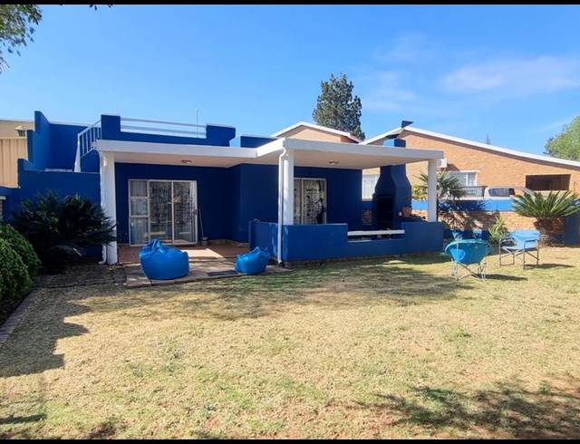 3 BEDROOM HOUSE FOR SALE IN MISTY BAY